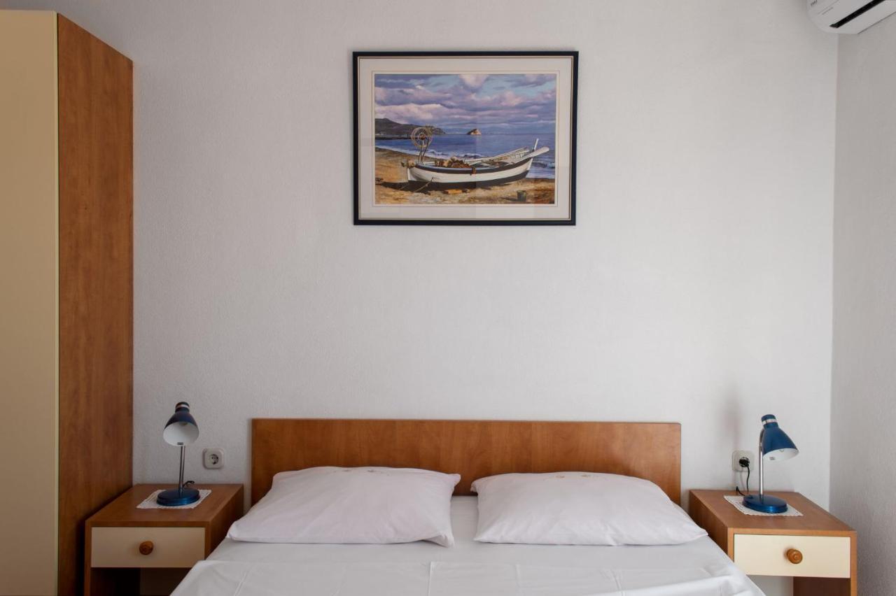 Niko Apartments Drvenik  Kültér fotó