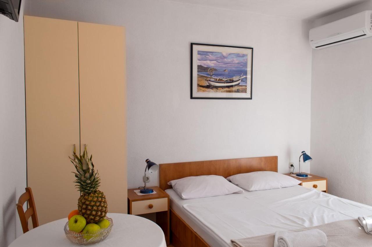 Niko Apartments Drvenik  Kültér fotó
