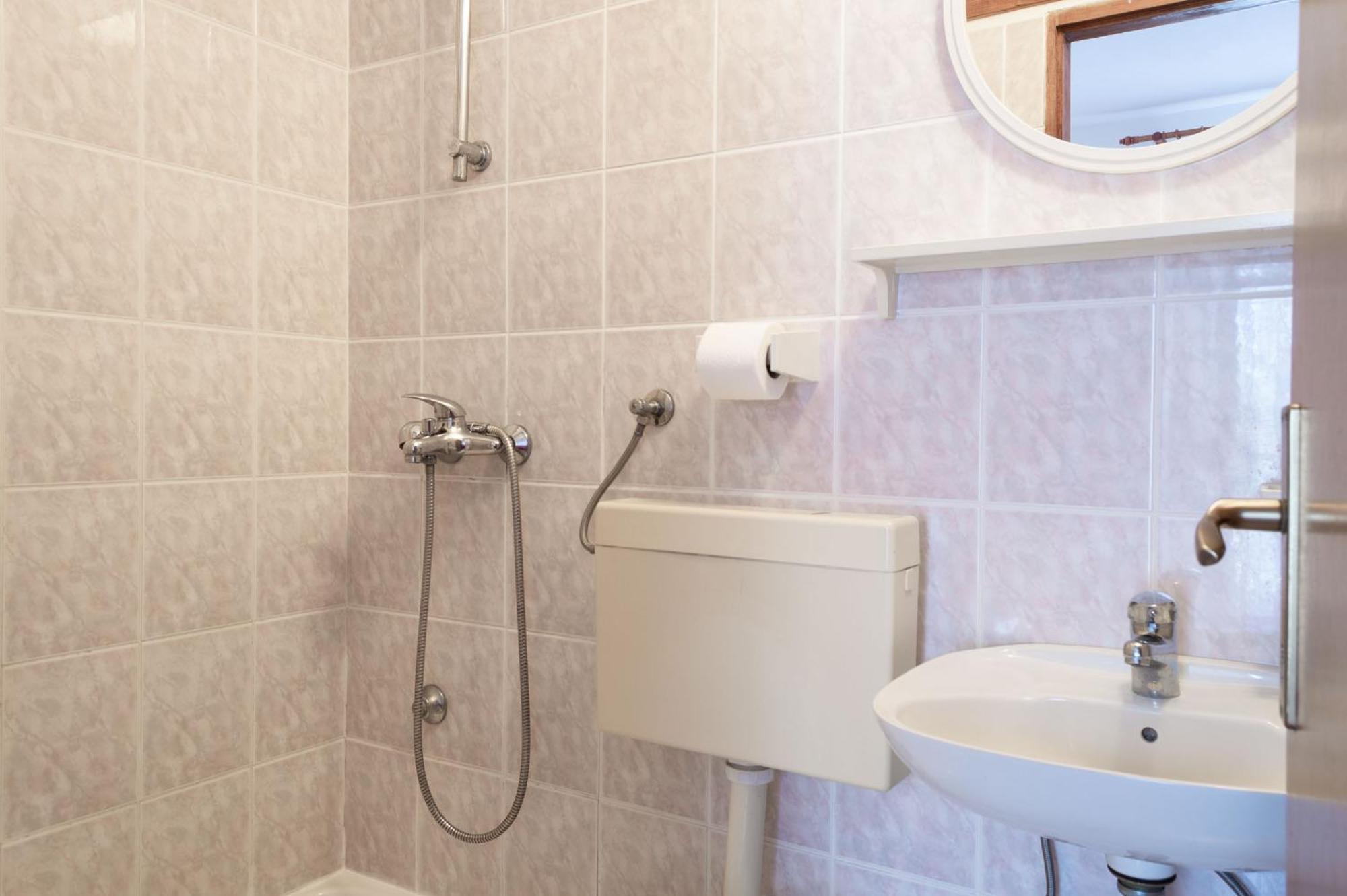 Niko Apartments Drvenik  Szoba fotó